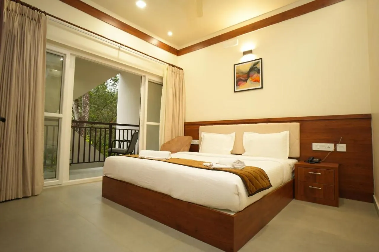 Royalton Residency Hotel Mundakayam