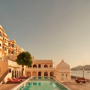 fateh-prakash-palace-udaipur.udaipurhotels.org/